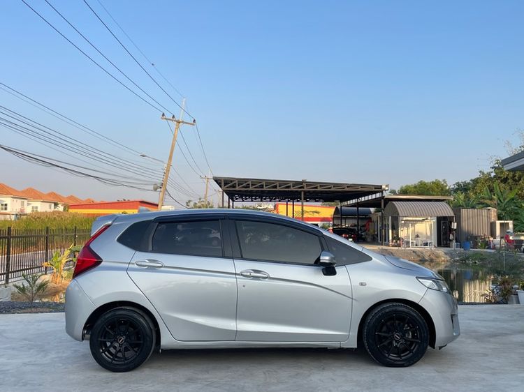 Honda Jazz 2015 1.5 V i-VTEC Sedan เบนซิน ไม่ติดแก๊ส เกียร์อัตโนมัติ บรอนซ์เงิน รูปที่ 4
