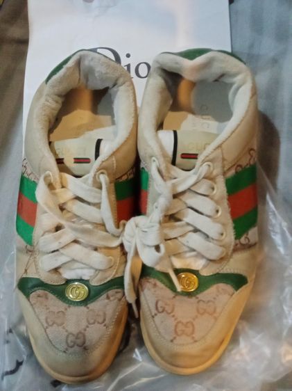 รองเท้าผ้าใบGucci สภาพดีมากเบอร์40