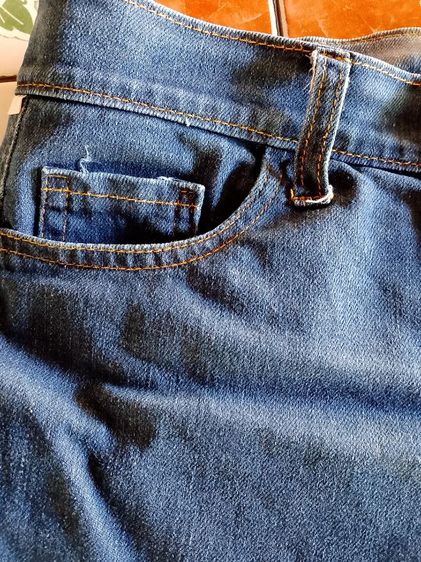ยีนส์ขาสั้นมือสอง สภาพดี รูปที่ 3
