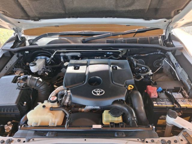 Toyota Hilux Revo 2016 2.4 J Pickup ดีเซล เกียร์ธรรมดา เทา รูปที่ 2