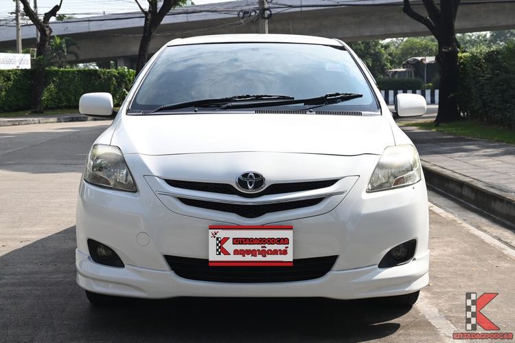 Toyota Vios 2010 1.5 E Sedan เบนซิน ไม่ติดแก๊ส เกียร์ธรรมดา ขาว รูปที่ 2