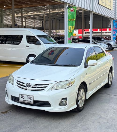 Toyota Altis 2012 1.6 E Sedan เบนซิน เกียร์อัตโนมัติ ขาว รูปที่ 3
