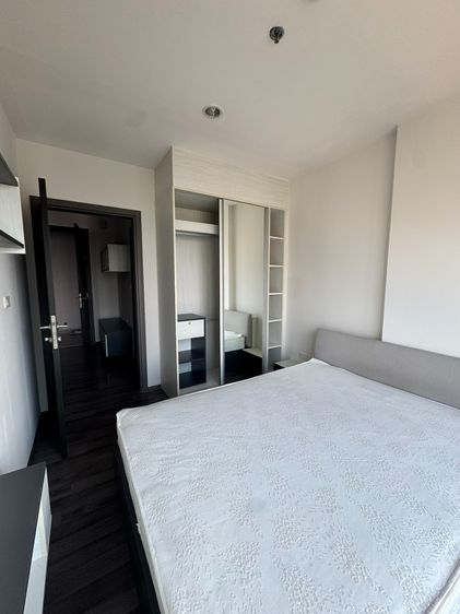 Sansiri ไม่อนุญาต ตกแต่งครบ 2015 เช่าราคาย่อมเยา Condo The Base Park East Sukhumvit 77 รูปที่ 3