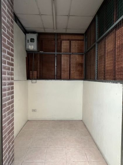 ปล่อยล๊อกว่างให้เช่า ขายของ,เก็บของและเปิดสำนักงาน รูปที่ 4