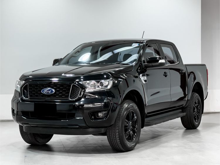 รถ Ford Ranger 2.2 Hi-Rider XLT สี ดำ