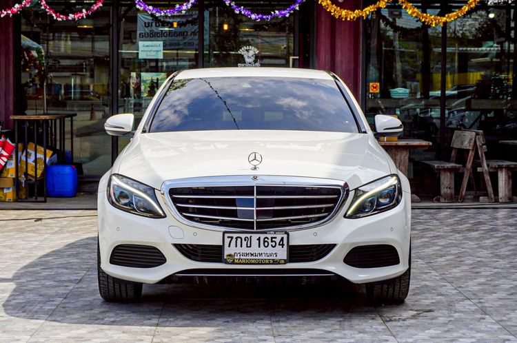 Mercedes-Benz C-Class 2018 C350 Sedan เบนซิน ไม่ติดแก๊ส เกียร์อัตโนมัติ ขาว รูปที่ 2