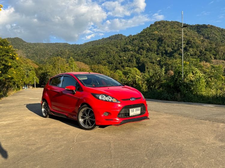 Ford Fiesta 2012 1.5 Sport Sedan เบนซิน ไม่ติดแก๊ส เกียร์อัตโนมัติ แดง รูปที่ 2