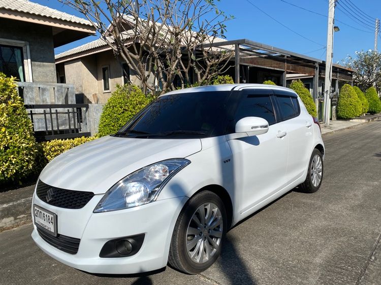 Suzuki Swift 2013 1.2 GLX Sedan เบนซิน เกียร์อัตโนมัติ ขาว รูปที่ 3