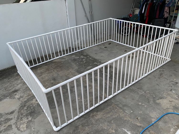 อุปกรณ์เพื่อสุขภาพและความปลอดภัย คอกกั้นเด็ก pvc