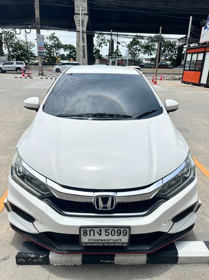 Honda City 2018 1.5 V Sedan เบนซิน ไม่ติดแก๊ส เกียร์อัตโนมัติ ขาว