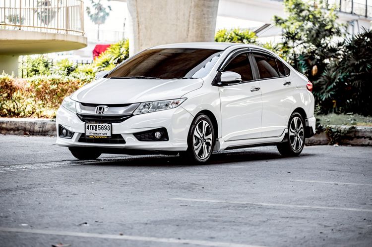 Honda City 2015 1.5 Sv i-VTEC Sedan เบนซิน เกียร์อัตโนมัติ ขาว