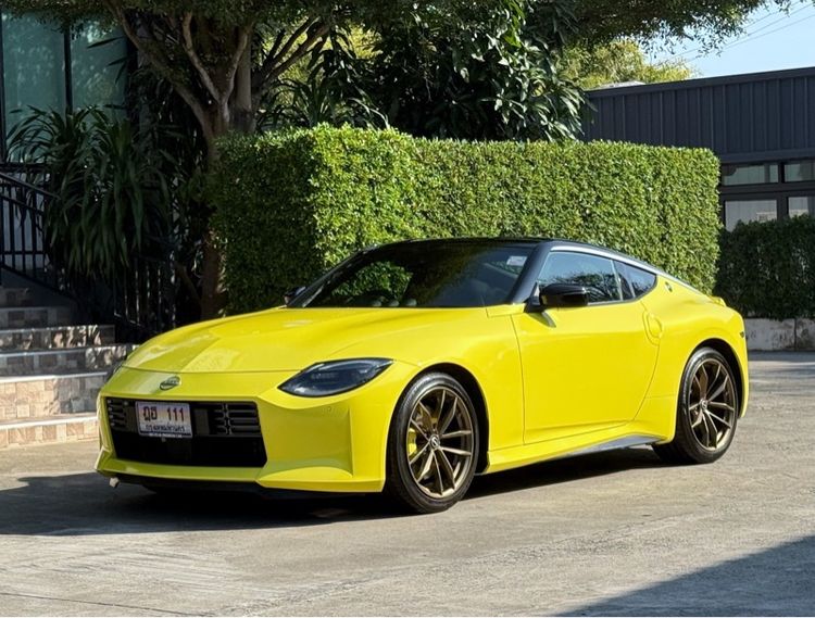 Nissan Fairlady-Z 2023 รุ่นย่อยอื่นๆ Sedan เบนซิน ไม่ติดแก๊ส เกียร์อัตโนมัติ เหลือง รูปที่ 3