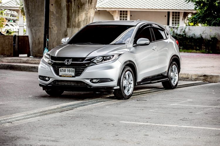 Honda HR-V 2015 1.8 E Utility-car เบนซิน เกียร์อัตโนมัติ เทา รูปที่ 2