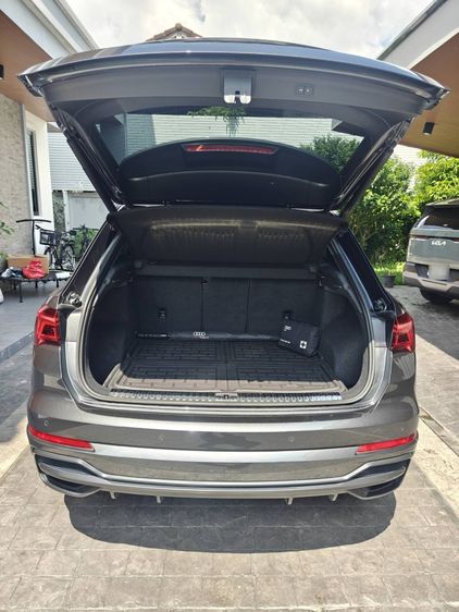 Audi Audi Q3  2021 2.0 TFSI Quattro 4WD Utility-car เบนซิน เกียร์อัตโนมัติ เทา รูปที่ 4
