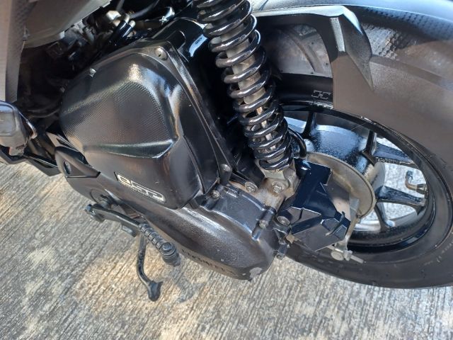 ZOOMER X ปี 2016 รูปที่ 8