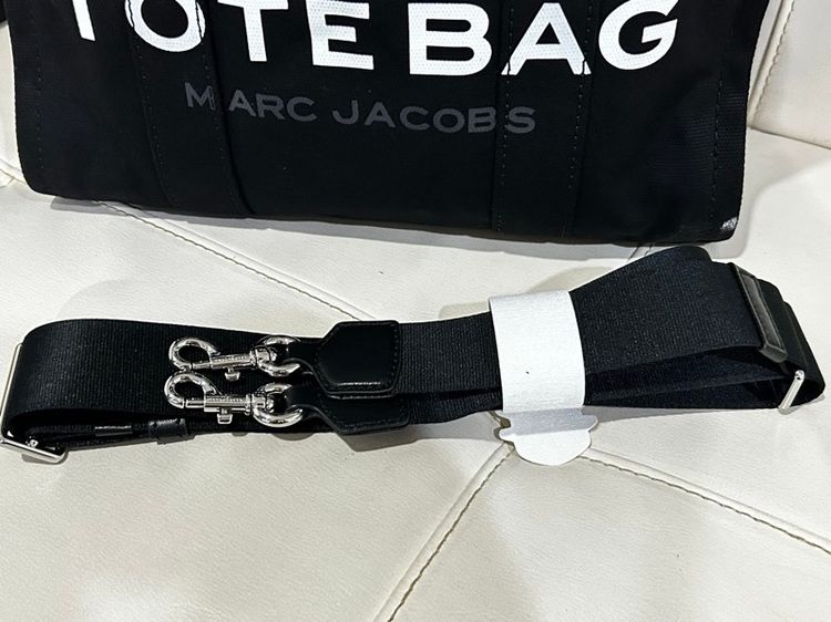 Marc Jacob’s The Tote Bag สีดำ ไซส์ M รูปที่ 4