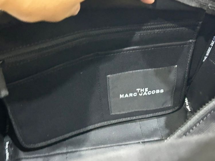 Marc Jacob’s The Tote Bag สีดำ ไซส์ M รูปที่ 3