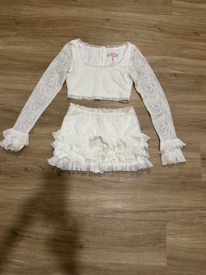 ชุดเดรสกระโปรง