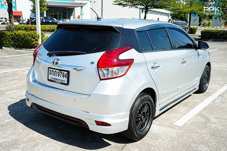 Toyota Yaris 2014 1.2 G Sedan เบนซิน ไม่ติดแก๊ส เกียร์อัตโนมัติ เทา รูปที่ 4