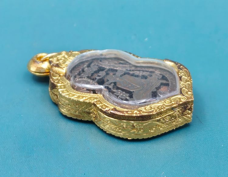 เหรียญหลวงพ่อกลั่น  รูปที่ 8