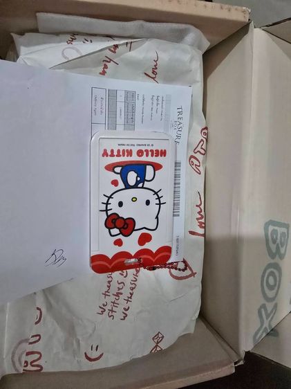 A Treasure Box รุ่น mini luggage สี Oat milk  used like new รูปที่ 3