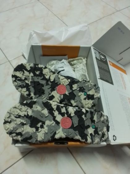 รองเท้าtimberlandพร้อมกล่องสภาพมือหนึ่ง ใครตามหาบูทสวยสวยทักมาค่ะ ใครใส่ได้คุ้มมากค่ะ ส่งให้พร้อมกล่องเลยซื้อมายังไม่เคยใส่ใหญ่เกินไป รูปที่ 6