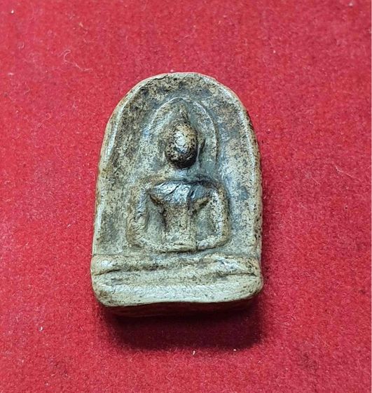 ซุ้มกอไม่มีกนก เนื้อดิน กรุวัดบรมธาตุ กำแพงเพชร