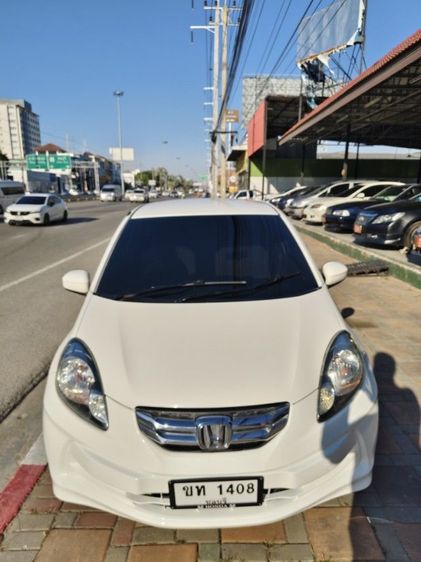 Honda Brio 2013 1.2 Amaze V Sedan เบนซิน ไม่ติดแก๊ส เกียร์อัตโนมัติ ขาว รูปที่ 2