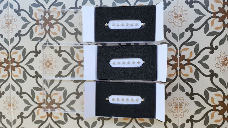 Pickup Guitar Squier Sonic Stratocaster SSS เซรามิกใหม่เพิ่งถอดขาย800บาท รูปที่ 2