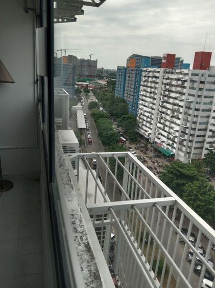 มีบางส่วน อื่นๆ สร้างเสร็จก่อน 2010 ขายคอนโด เมืองทองธานี รูปที่ 2