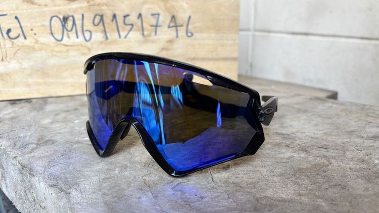 แว่นตากันแดด Oakley wind jacket 2.0
