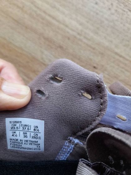 รองเท้า asics แท้ ซื้อจาก shop asics online ไม่เคยใช้งานจริง size6H woman รูปที่ 7