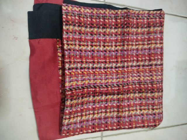 ผ้าพันคอหลากหลายราคาไม่แพง