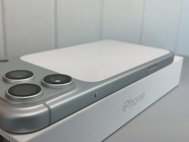 🤍 iPhone 17 Pro Max 256GB Silver สภาพสวย แบต100 ครบกล่อง ปกศ.10เดือน🤍  รูปที่ 8