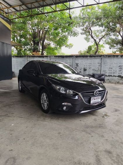 รถ Mazda Mazda3 2.0 E สี ดำ