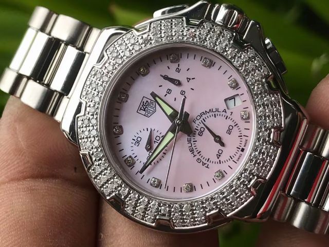 Tag Heuer F1 Top Quartz Chronograph Diamond Bezel Pink MOP Dail CAC1311🇨🇭🇨🇭
   รูปที่ 3