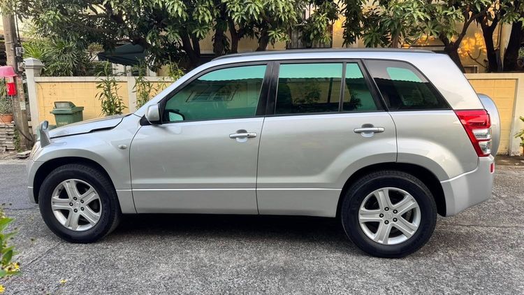 Suzuki Grand Vitara 2008 รุ่นย่อยอื่นๆ Utility-car เบนซิน ไม่ติดแก๊ส เกียร์อัตโนมัติ เงิน รูปที่ 4