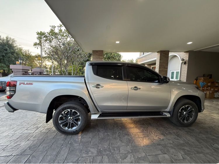 Mitsubishi Triton 2022 2.4 GT Premium Plus Pickup ดีเซล เกียร์อัตโนมัติ น้ำเงิน รูปที่ 3
