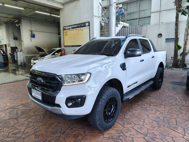 รถ Ford Ranger 2.0 Hi-Rider Wildtrak สี ขาว