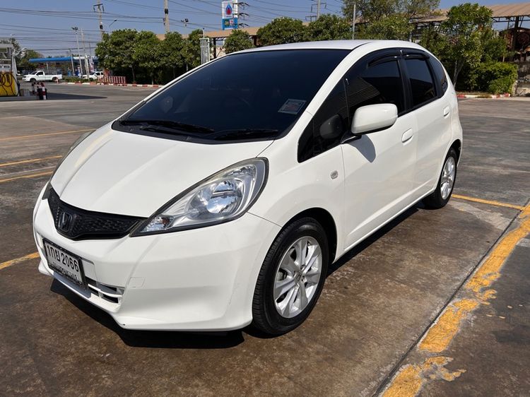 Honda Jazz 2013 1.5 V i-VTEC Sedan เบนซิน ไม่ติดแก๊ส เกียร์อัตโนมัติ ขาว รูปที่ 3