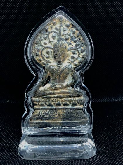 พระปรกโพธิ์เชียงแสน สนิมแดง