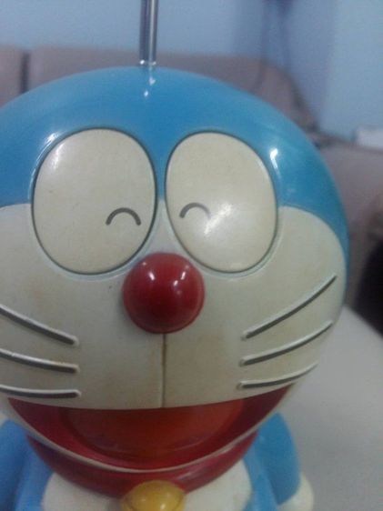 โมเดลวิทยุโดเรมอน รับคลื่นวิทยุFM ใช้ถ่านAA 2ก้อน ขนาดประมาณยาว 11cm. ลึก 8cm. สูง13 cm.
สภาพสวยเดิมๆเจ้าของเดิมเก็บรักษาอย่างดี  รูปที่ 2