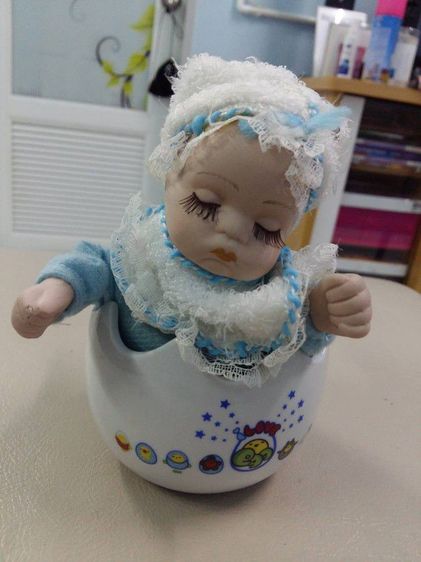 บ้านตุ๊กตา สำหรับเด็กหลังใหญ่มากๆ มาพร้อมตุ๊กตาครอบครัว และเฟอร์นิเจอร์  แบ่งเป็นส่วนต่างๆ ของบ้าน สีสวยหวานน่ารักมากสภาพสวย เจ้าของเก็บโชว์ รูปที่ 16