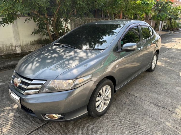 Honda City 2013 1.5 V i-VTEC Sedan เบนซิน เกียร์อัตโนมัติ ขาว