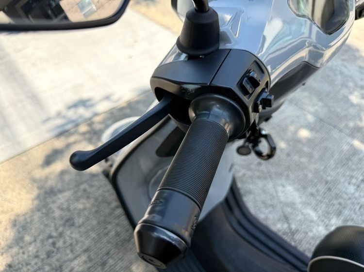 Vespa Sprint 150 MY 2024 สีเทา สภาพสวย เจ้าของขายจอง รูปที่ 8