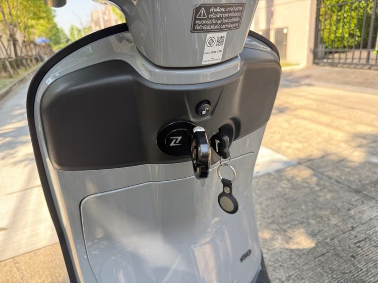 Vespa Sprint 150 MY 2024 สีเทา สภาพสวย เจ้าของขายจอง รูปที่ 10