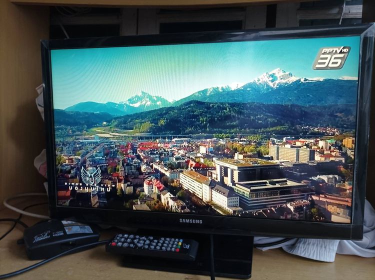 ทีวี led SAMSUNG  24" ทำจอคอมก็ได้ ต่อกล่องทีวีดิจิตอลภาพสวยเสียงดีรีโมทครบ เพียง 790 บาท รูปที่ 5