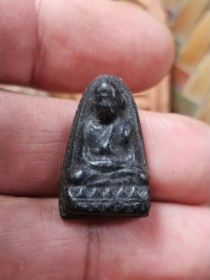 พระเนื้อดิน พิมพ์หลวงปู่ทวด ปี2505 หลวงพ่อทาบ วัดกระบกขึ้นผึ้ง ระยอง