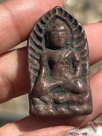 พระเครื่องไม่ทราบที่