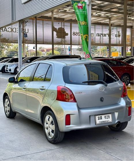 Toyota Yaris 2012 1.5 J Sedan เบนซิน ไม่ติดแก๊ส เกียร์อัตโนมัติ เทา รูปที่ 4